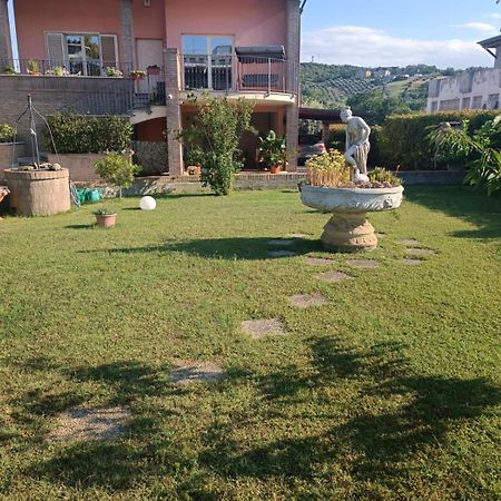 La Sirenetta Villa Tortoreto Eksteriør billede